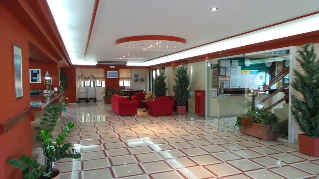 Hotel Seven Stars à Karpathos Extérieur photo