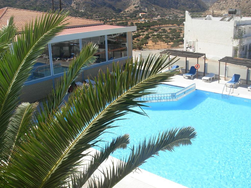 Hotel Seven Stars à Karpathos Extérieur photo