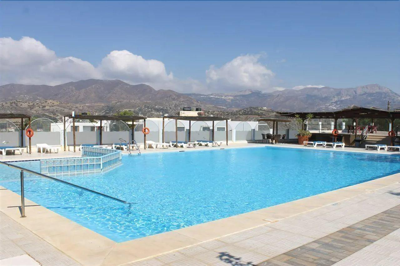 Hotel Seven Stars à Karpathos Extérieur photo